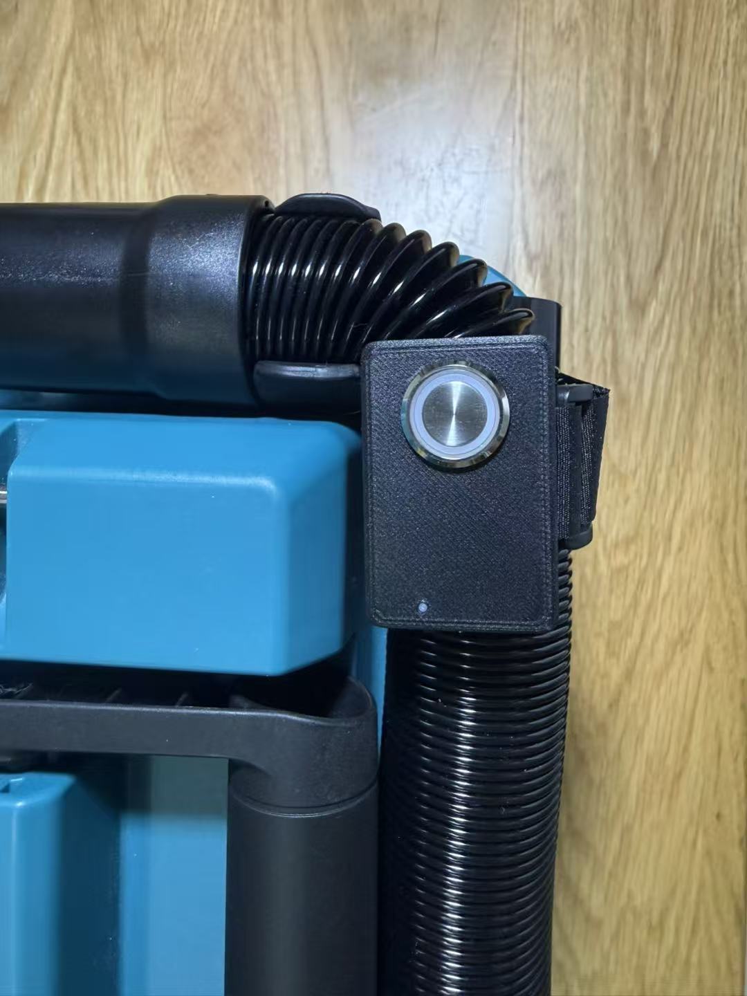 Makita AWS compatible wireless remote control for dust extractors